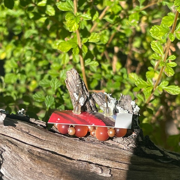 Handmade Intricate Fall Inspired Beaded Stud Earring. Brand New - Picture 5 of 5